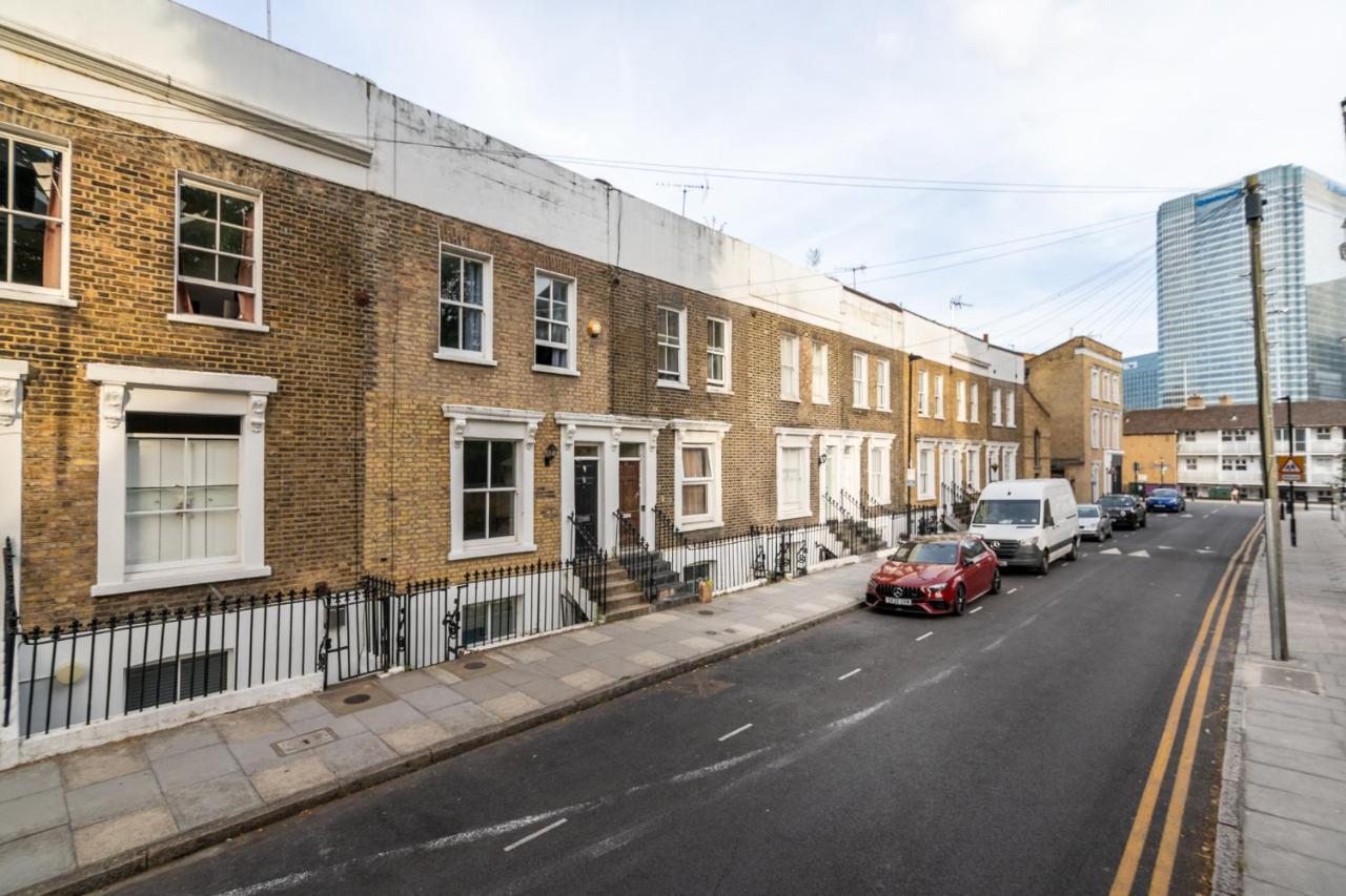 Double Room W/Projector & Garden Hot Tub London Ngoại thất bức ảnh