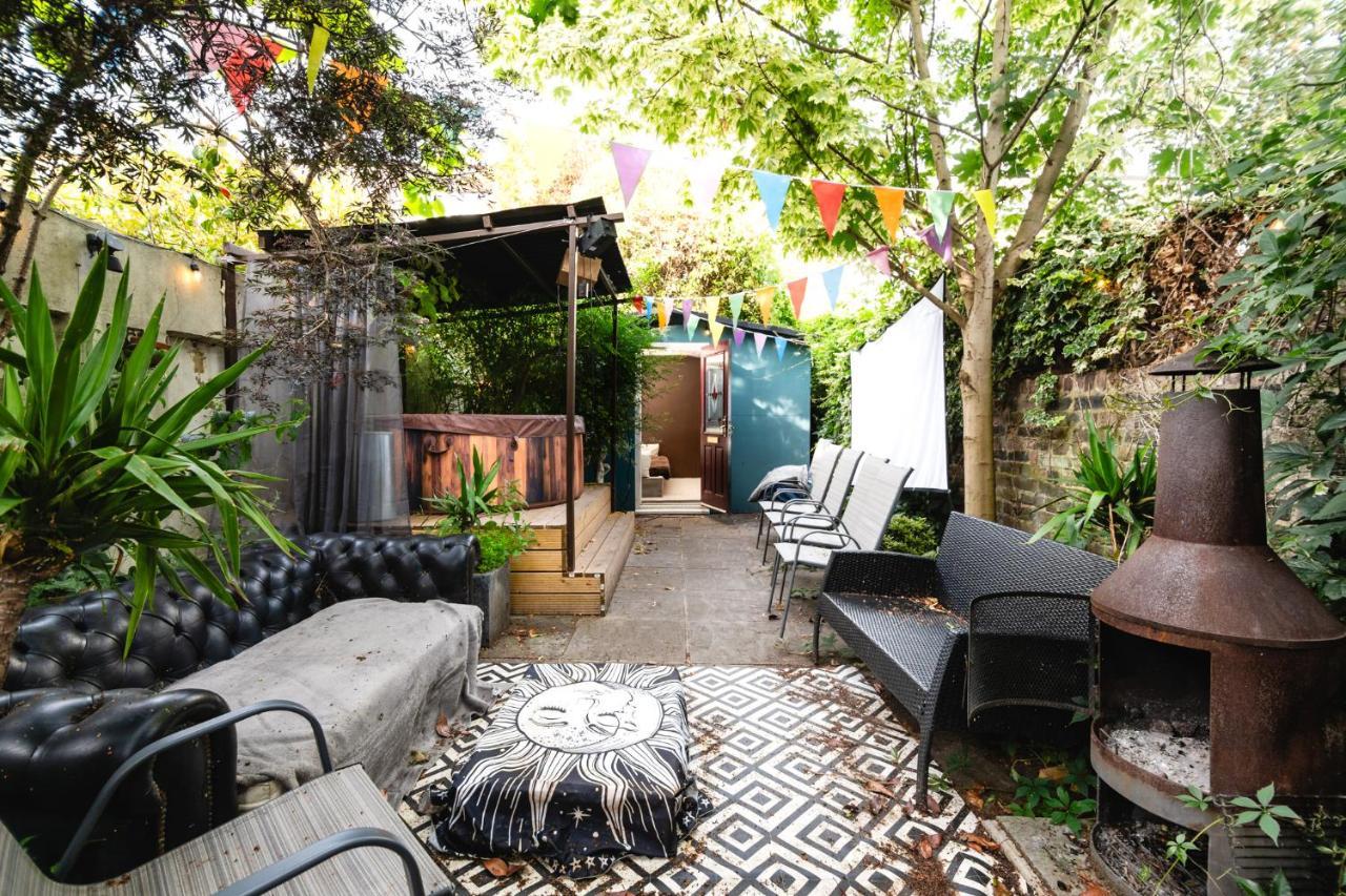Double Room W/Projector & Garden Hot Tub London Ngoại thất bức ảnh