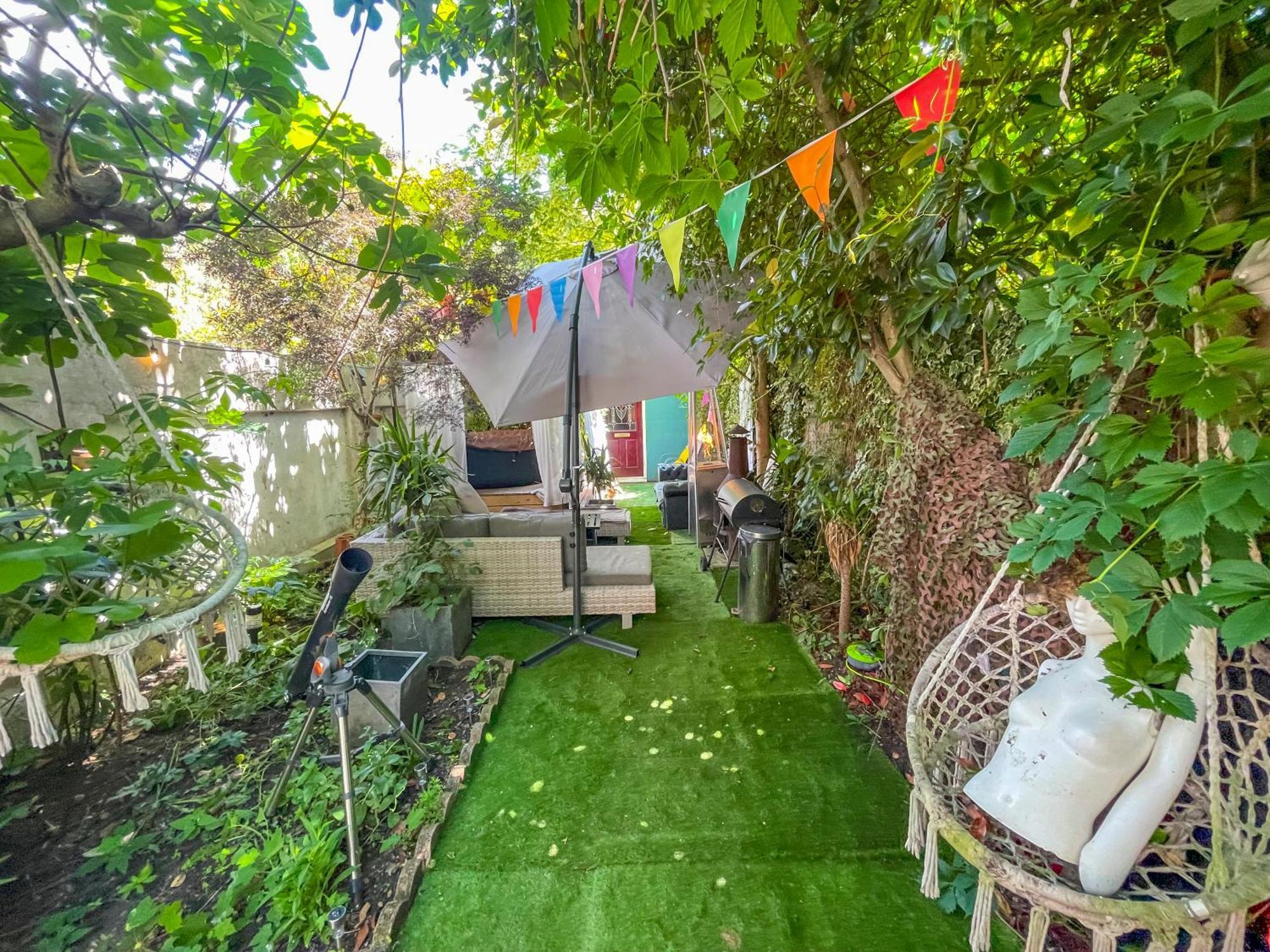 Double Room W/Projector & Garden Hot Tub London Ngoại thất bức ảnh